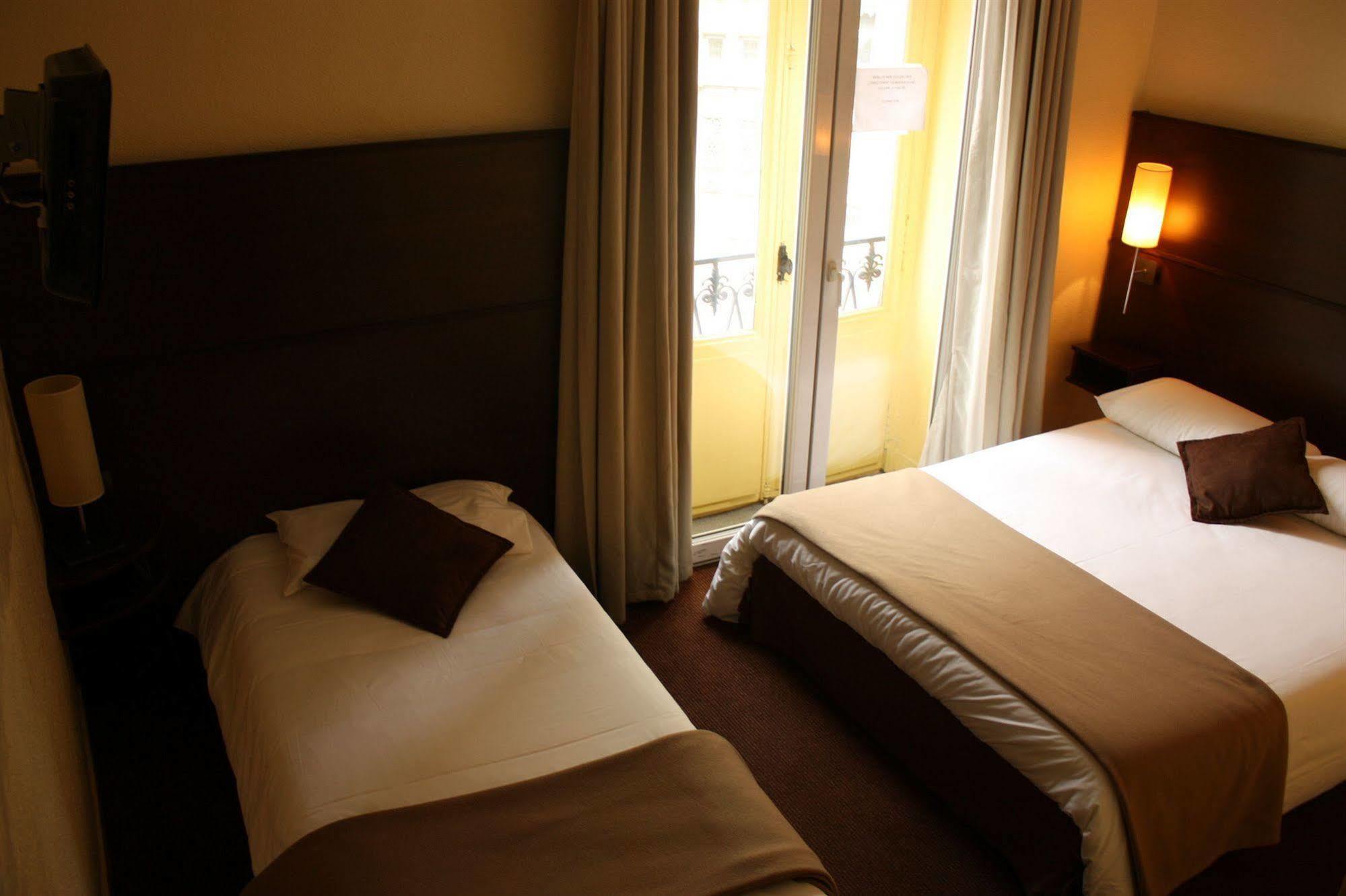 Hotel Des Ambassadeurs Toulouse Exteriör bild